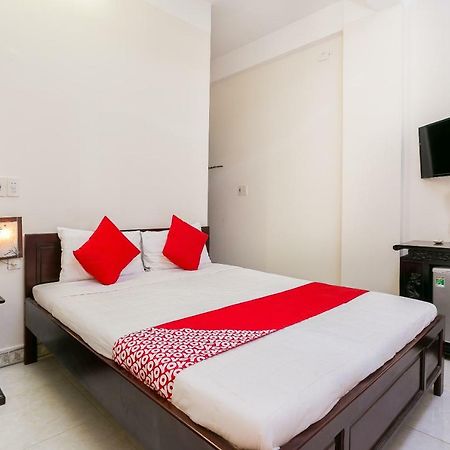 Oyo 117 Gina Hotel Da Nang Zewnętrze zdjęcie