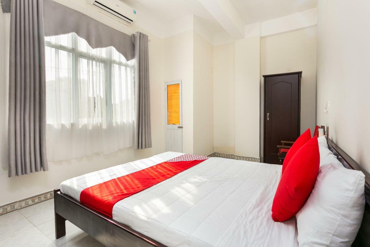 Oyo 117 Gina Hotel Da Nang Zewnętrze zdjęcie