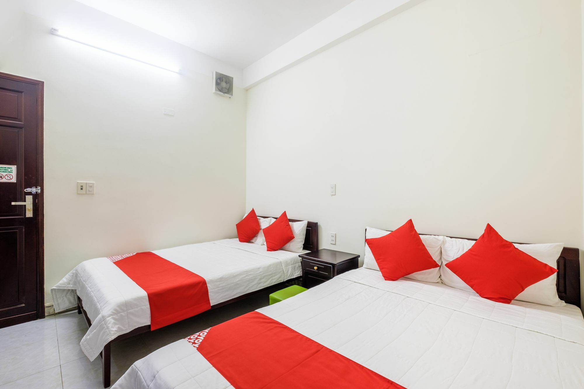Oyo 117 Gina Hotel Da Nang Zewnętrze zdjęcie
